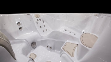 Гидромассажный спа бассейн Hydropool Serenity 4500 Гидромассажный спа бассейн Hydropool Serenity 4500