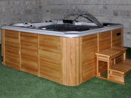 Гидромассажный бассейн Sunrans SR808